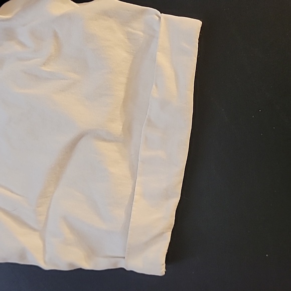 Women's Shorts - Picture 5 of 13